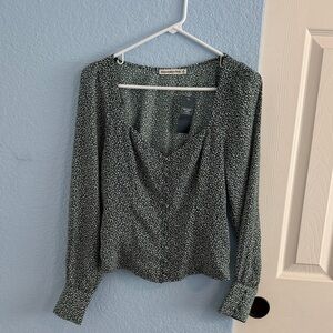 Abercrombie & Fitch Black and White Blouse